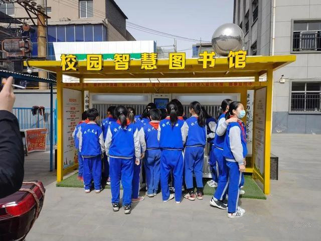 v2-a5db727dd4bf9a251f21e9a803f7e134_1440w_副本.jpg